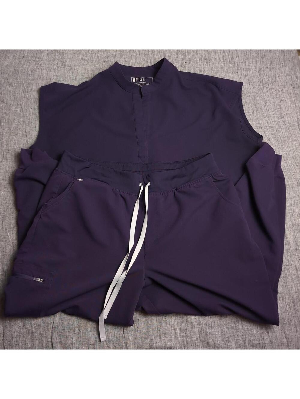 Figs scrub set - Rafaela top XL, Zamora pants XXL/P petite - purple jam